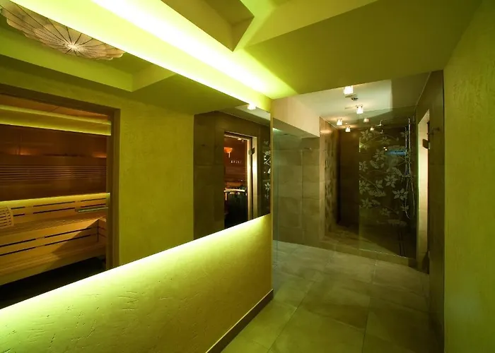 Holunderhof 4* Лиенц